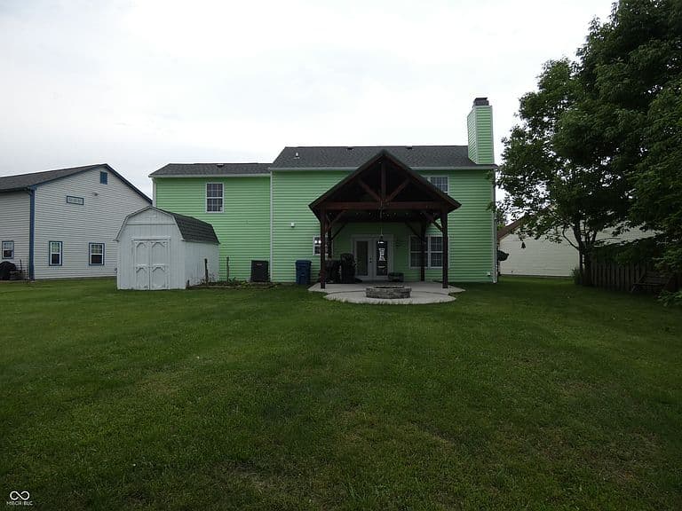 Listing photo 3