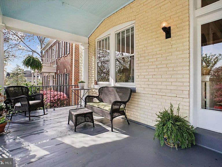 Listing photo 4