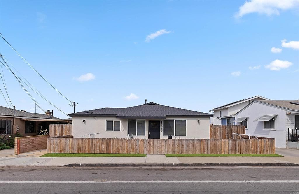 Primary listing photo