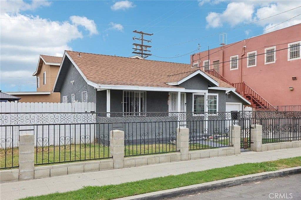 Primary listing photo
