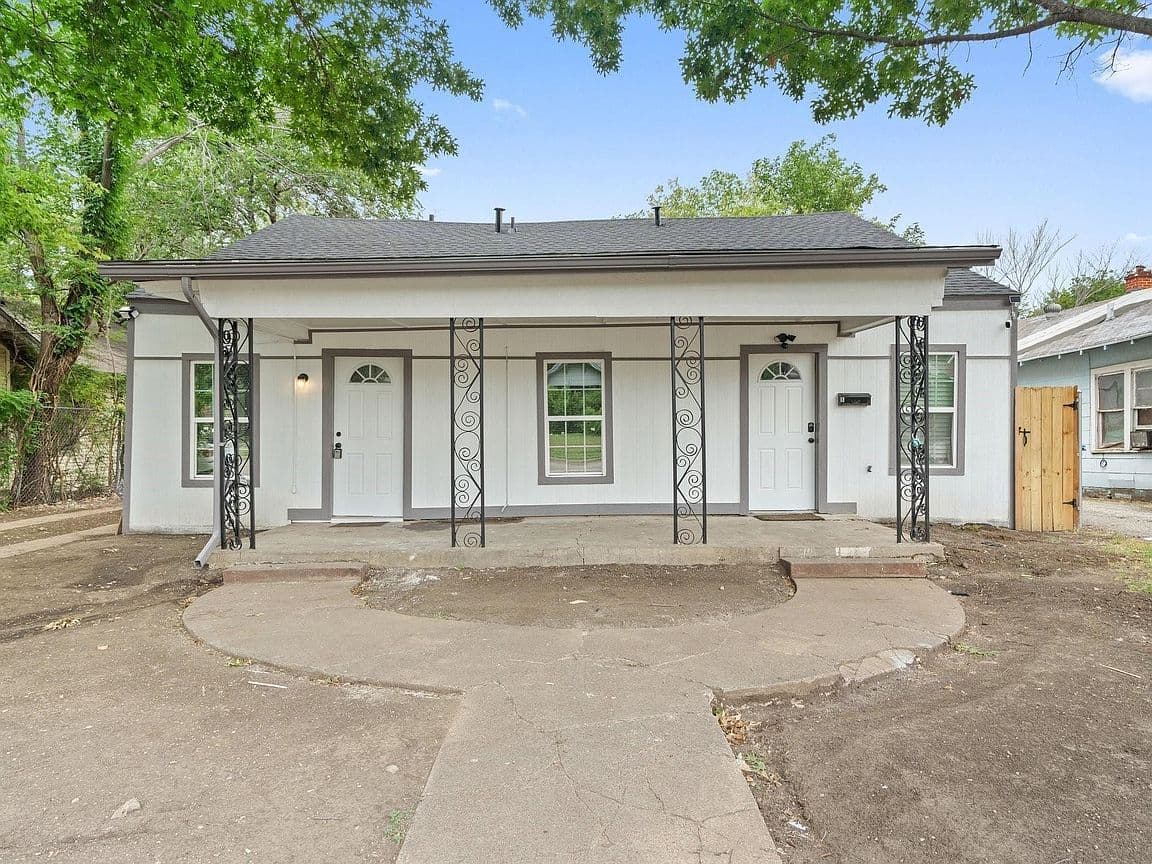 Primary listing photo