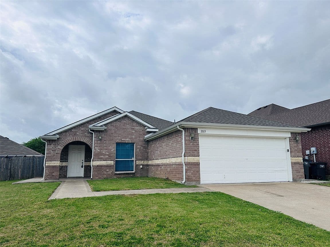 Primary listing photo