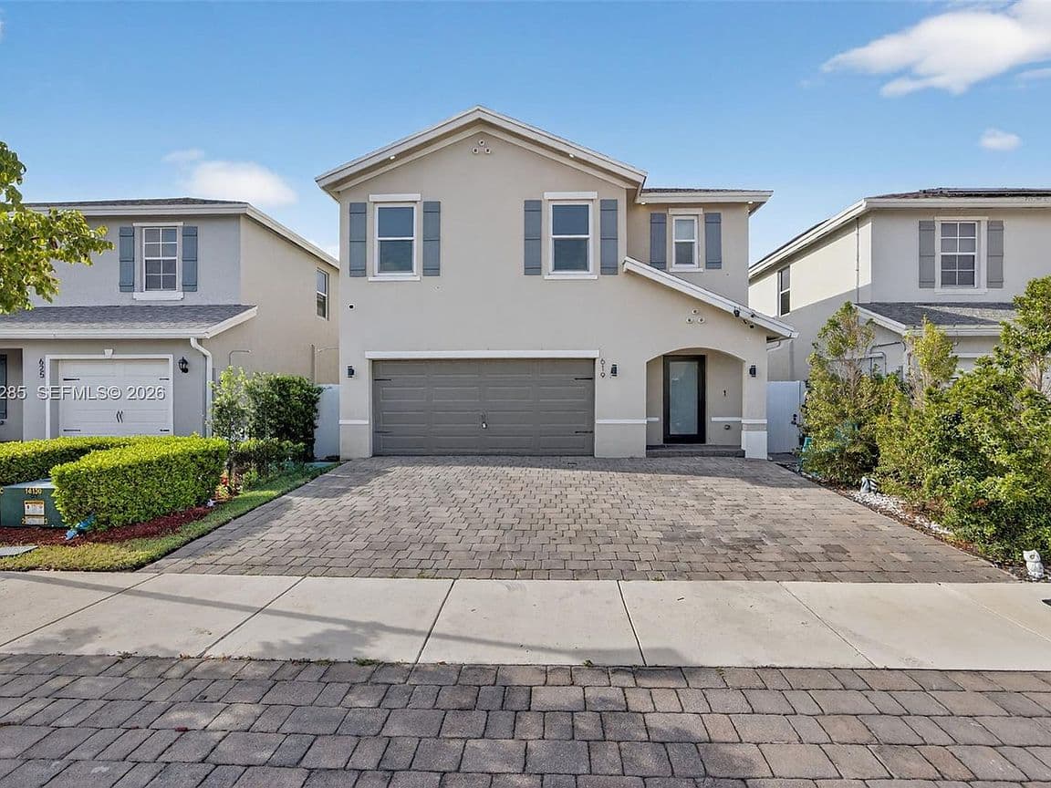 Primary listing photo