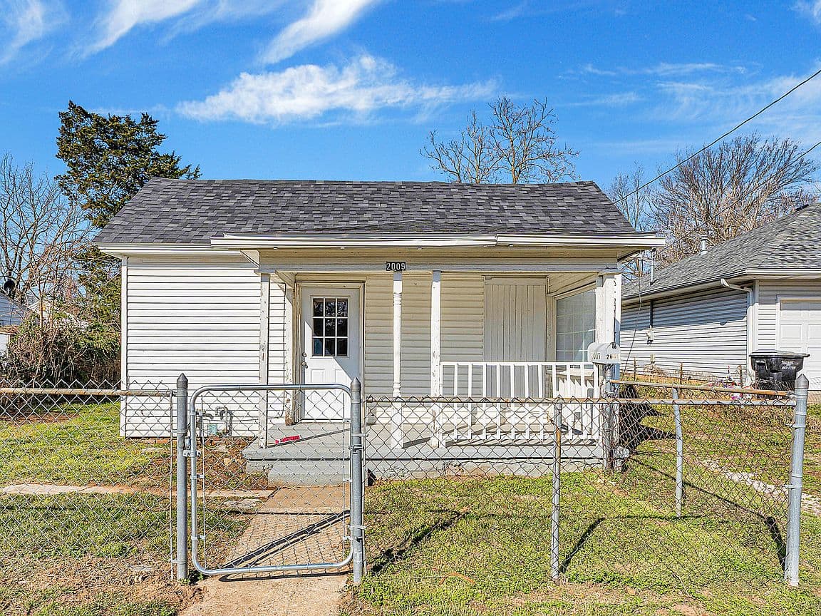 Primary listing photo