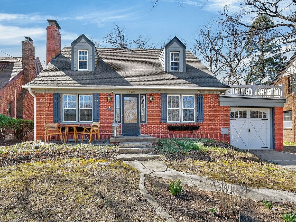 Primary listing photo