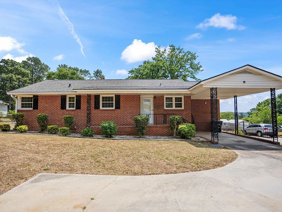 Primary listing photo