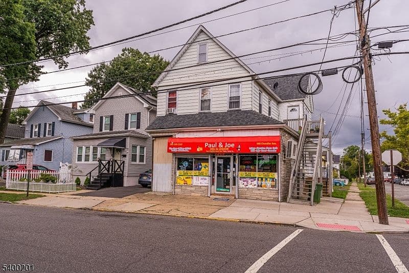 Primary listing photo