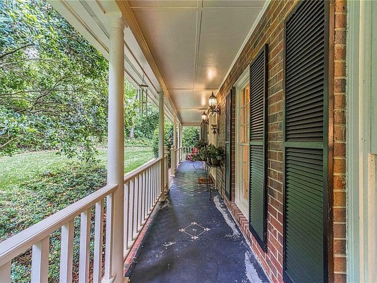 Listing photo 4