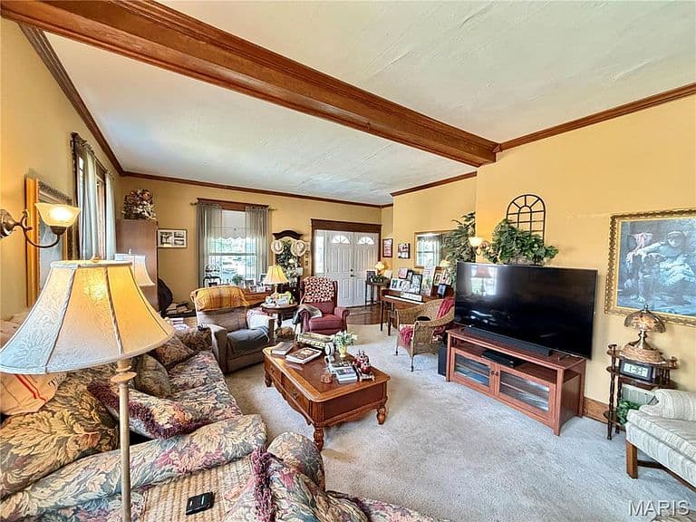 Listing photo 3