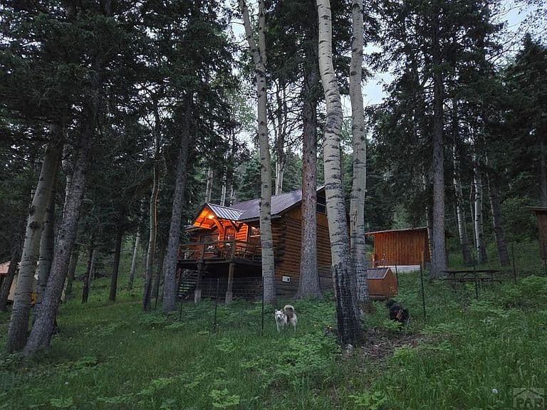 Listing photo 2