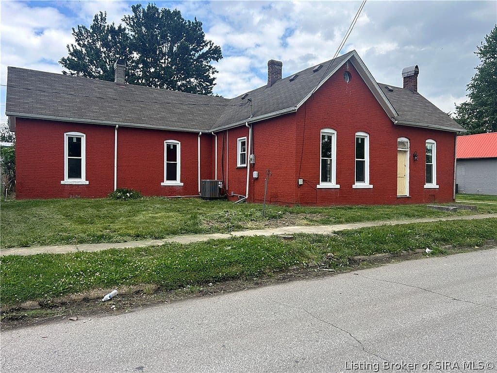 Primary listing photo