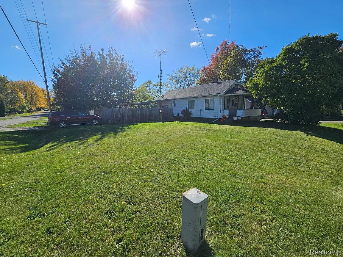 Primary listing photo