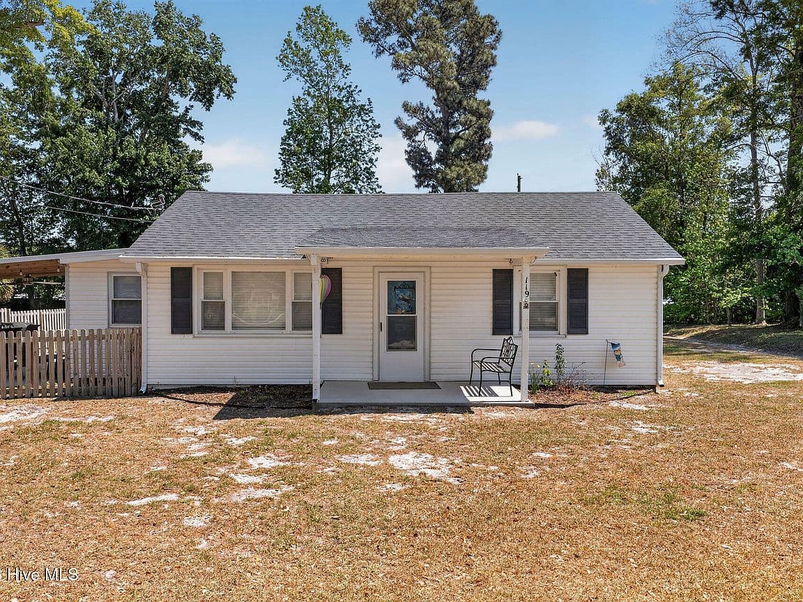 Primary listing photo