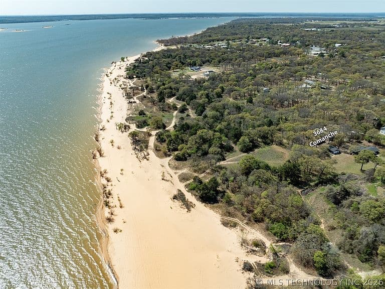 Listing photo 4