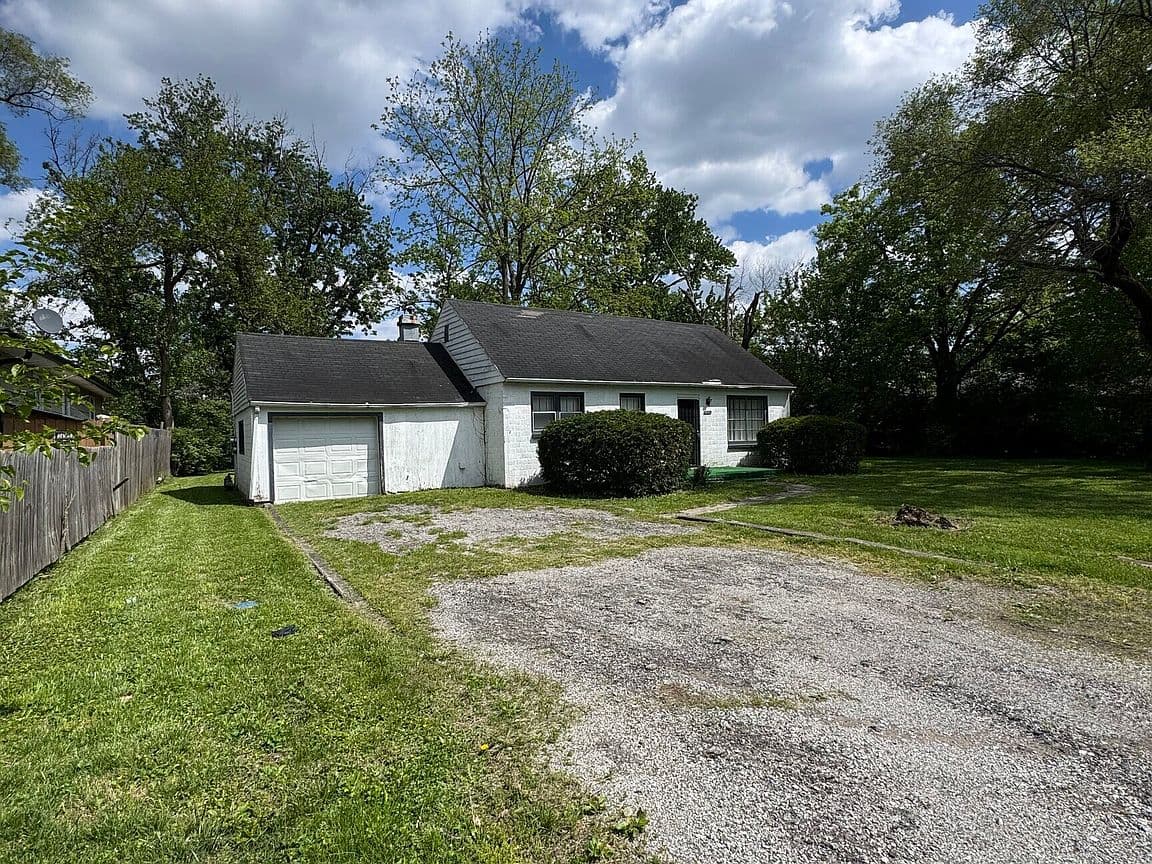 Primary listing photo