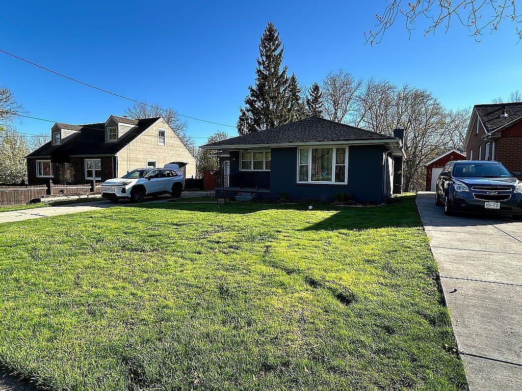 Primary listing photo