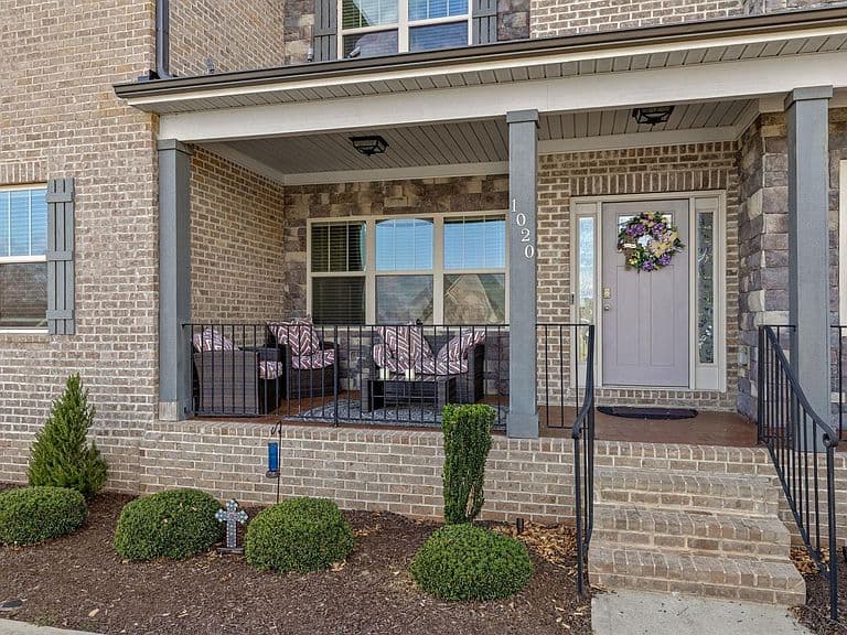 Listing photo 5