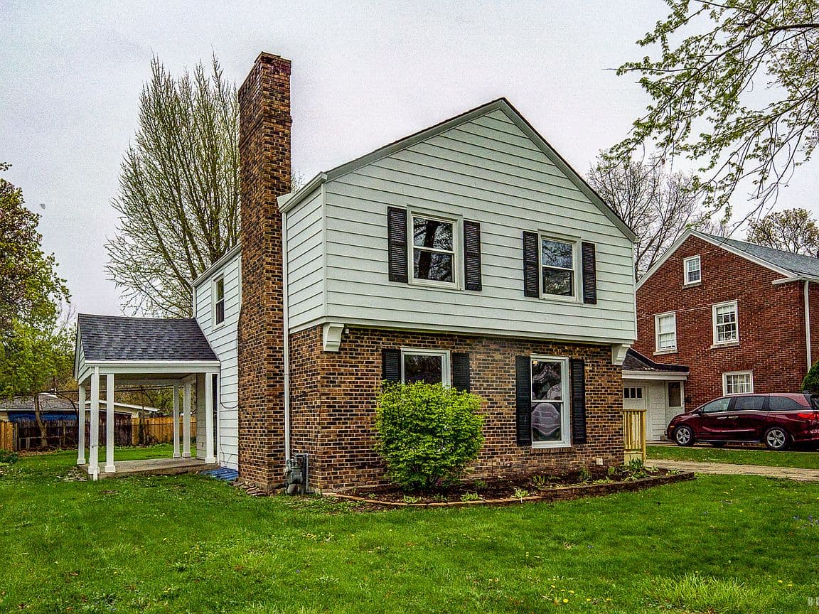 Primary listing photo