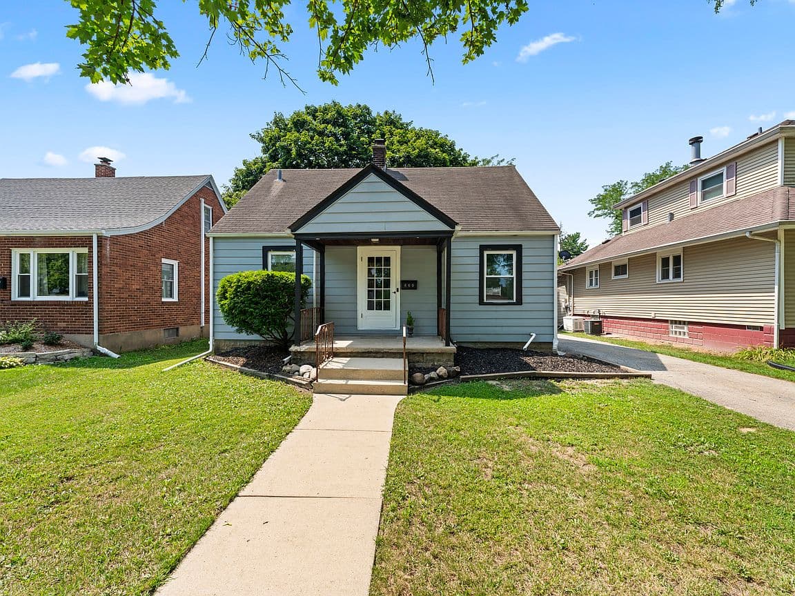 Primary listing photo