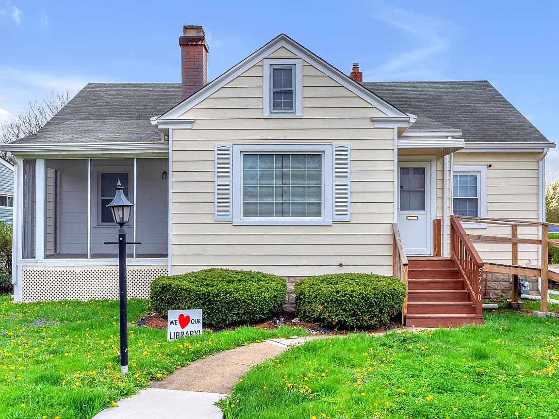 Primary listing photo