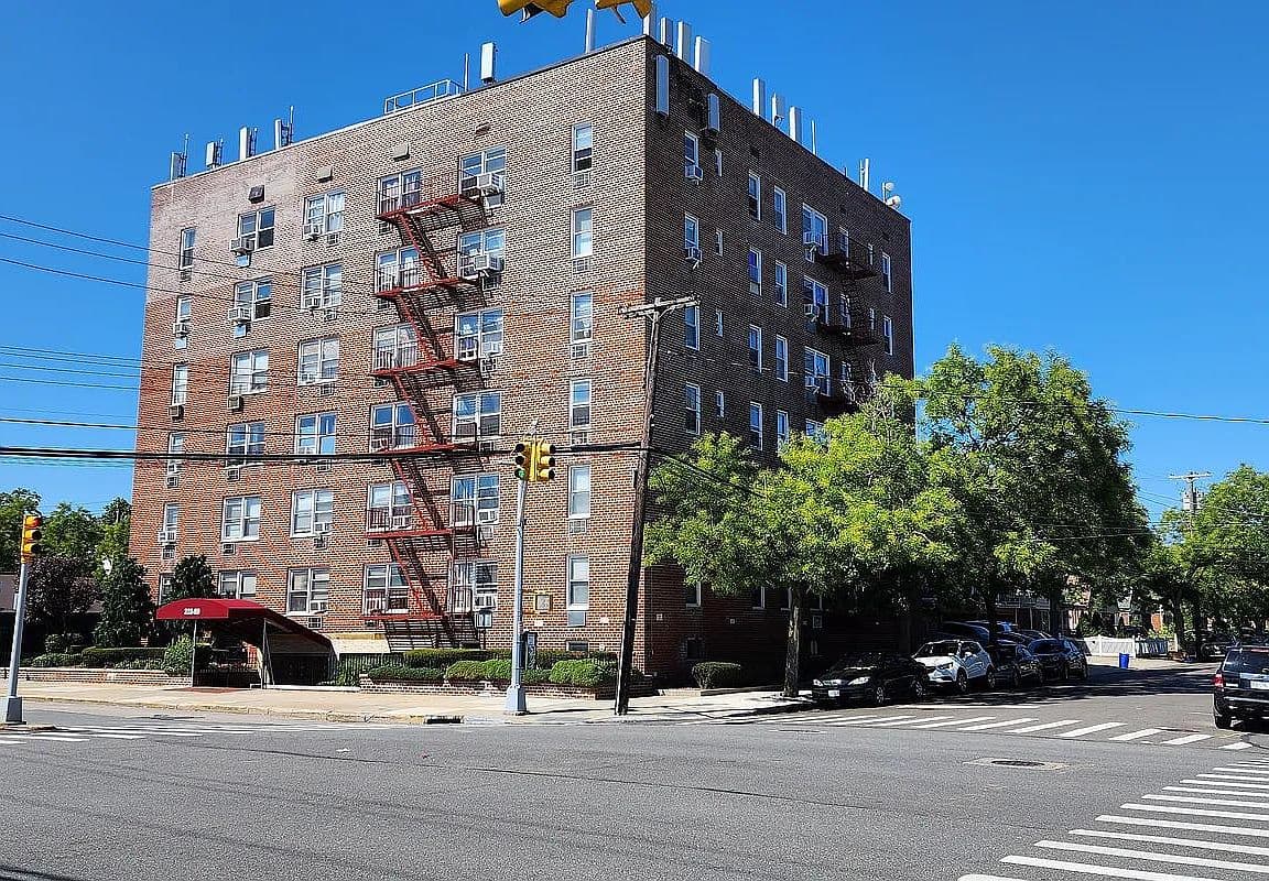 Primary listing photo