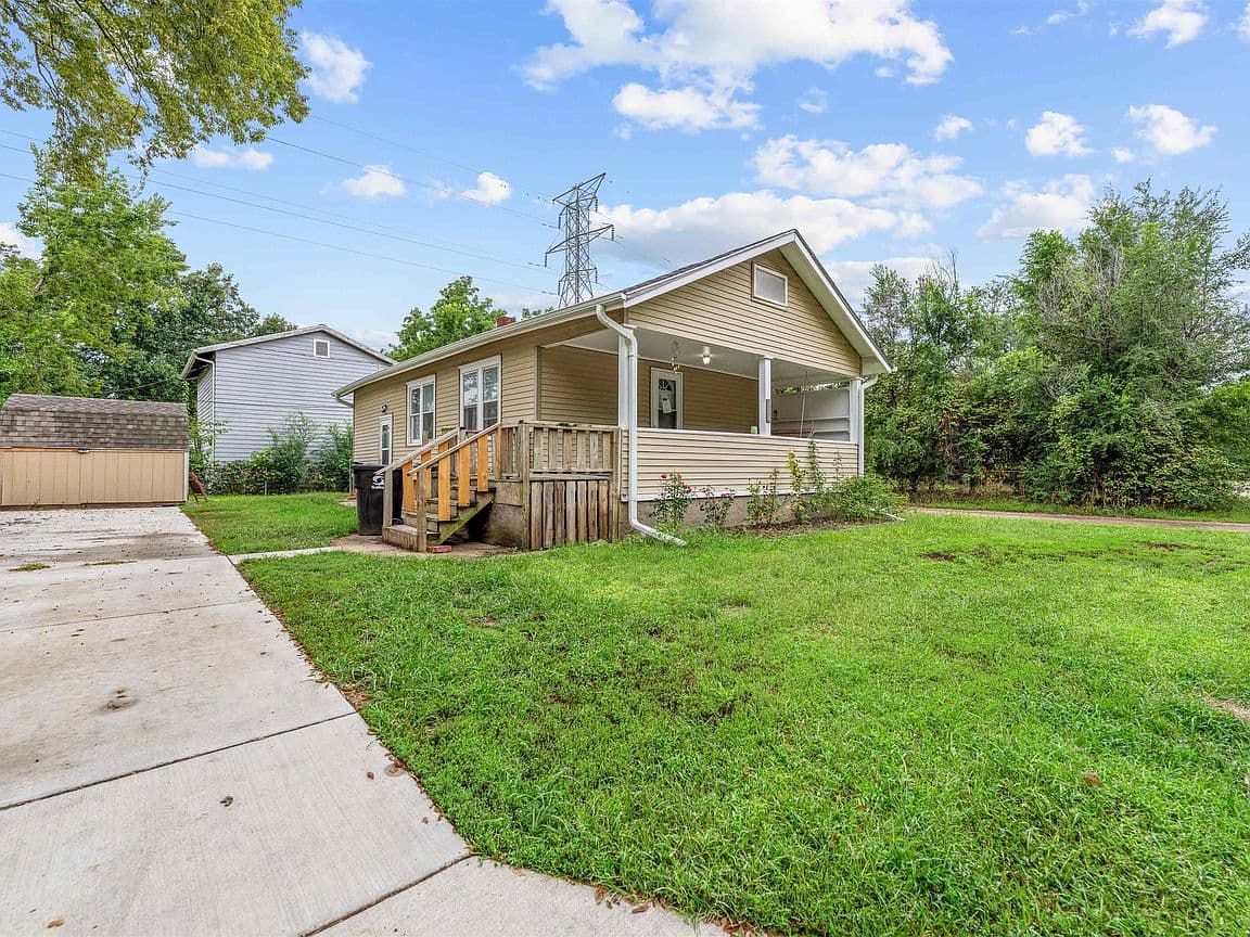 Primary listing photo