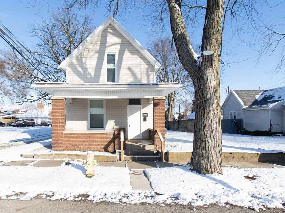 Primary listing photo