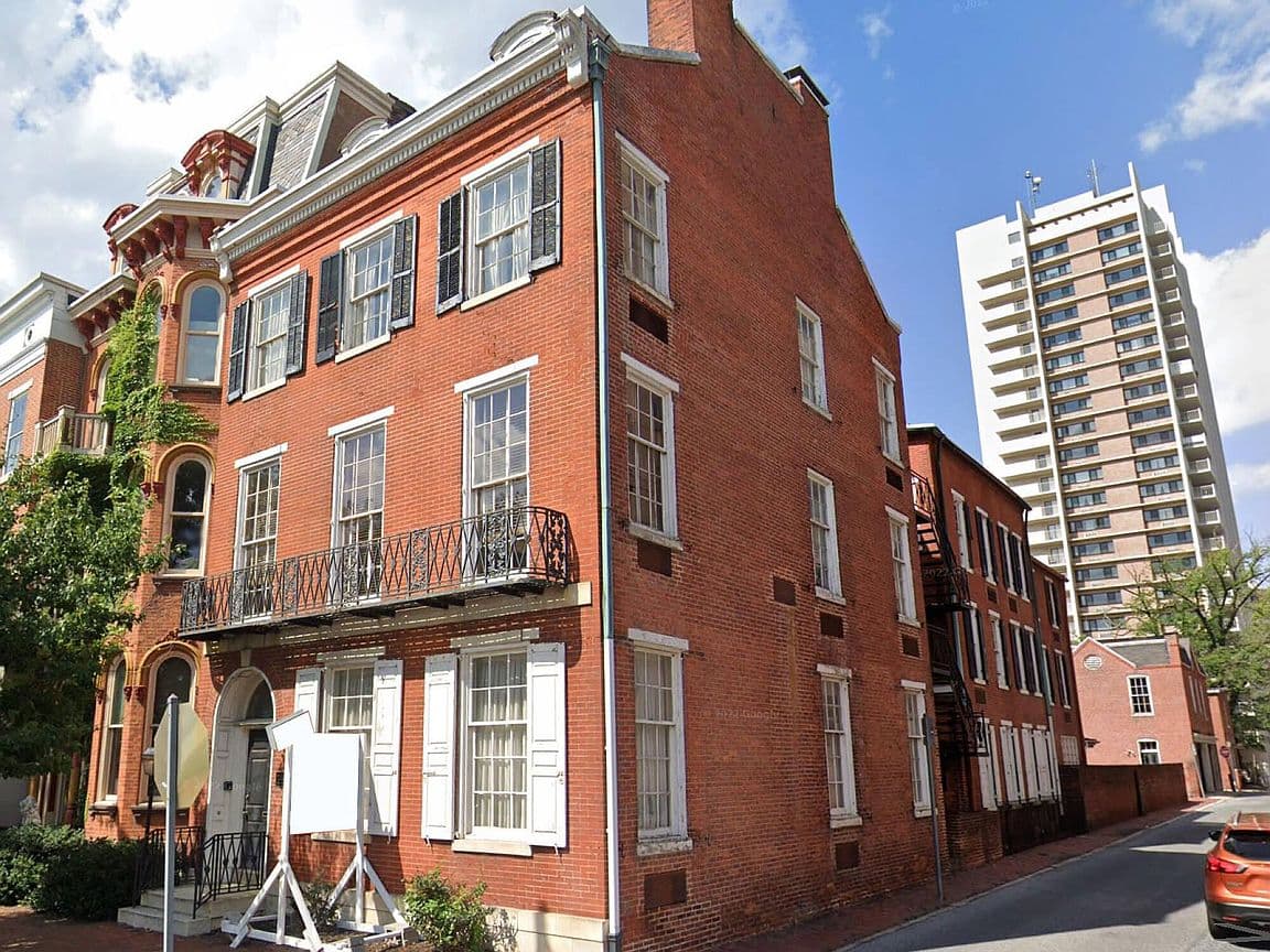 Primary listing photo
