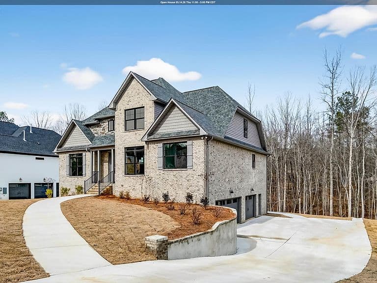 Listing photo