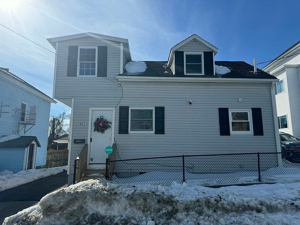 Primary listing photo