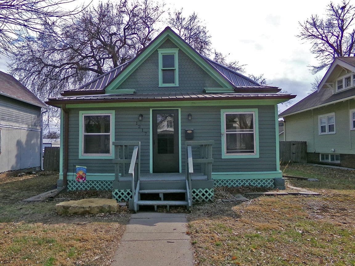 Primary listing photo