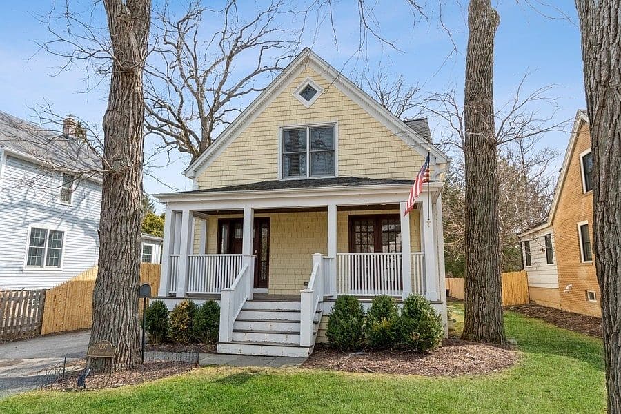 Primary listing photo