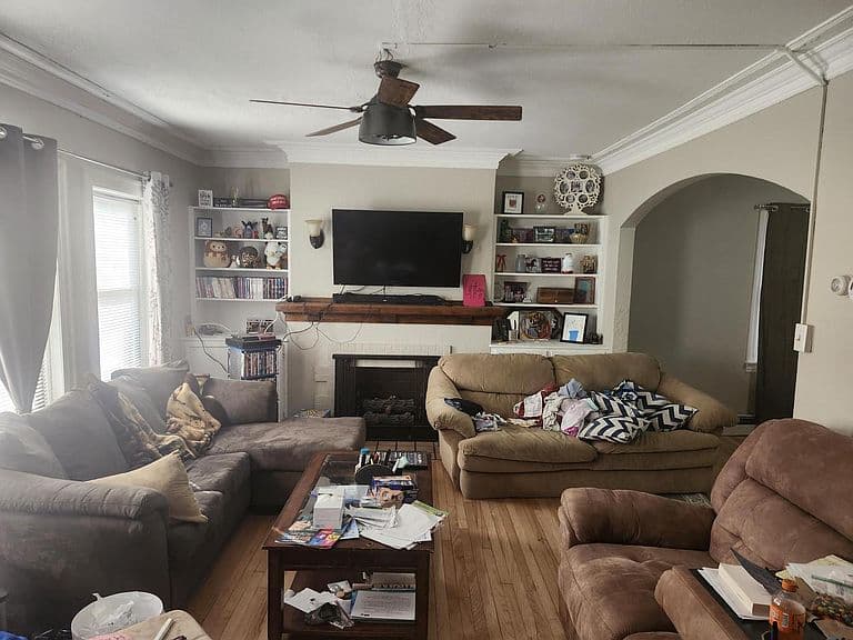 Listing photo 4