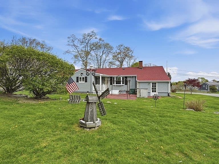 Listing photo 5