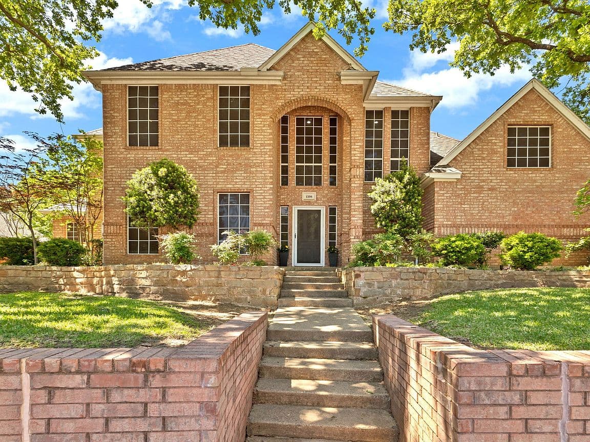 Primary listing photo
