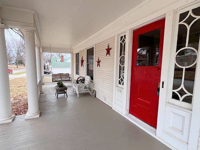 Listing photo 4