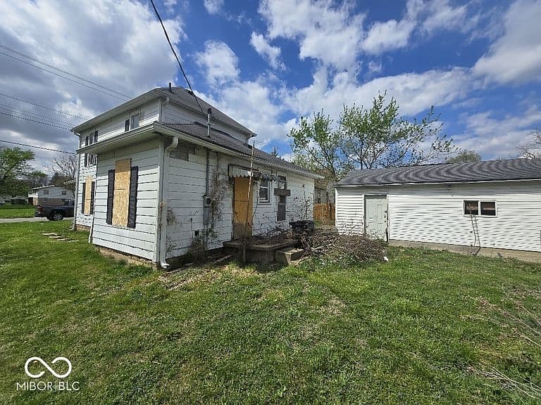 Listing photo 5