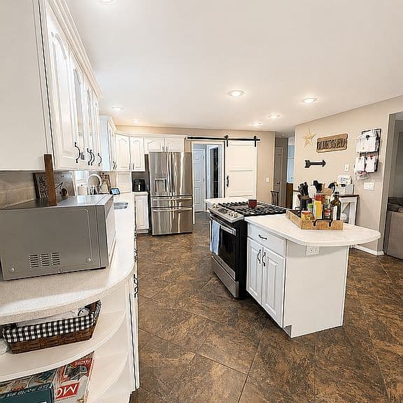 Listing photo 4