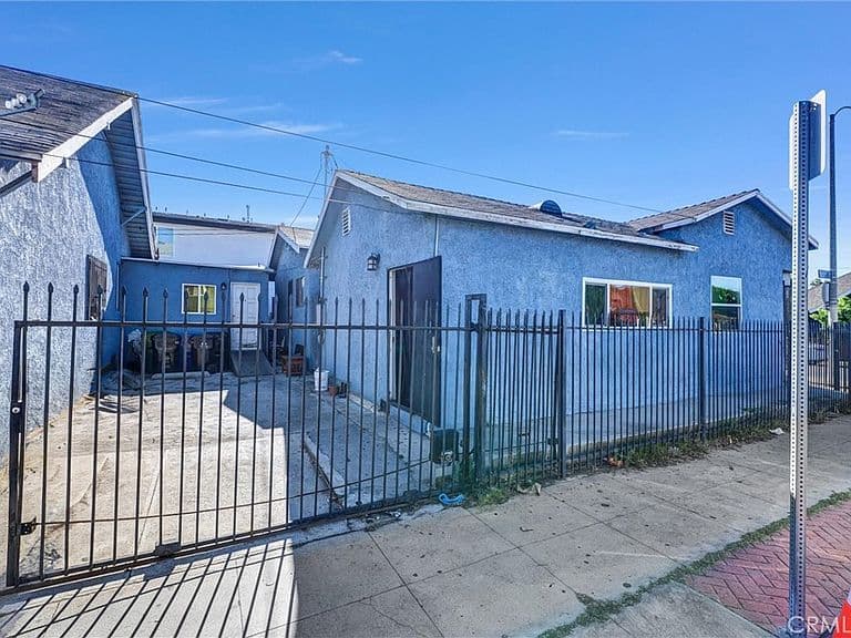 Listing photo 5