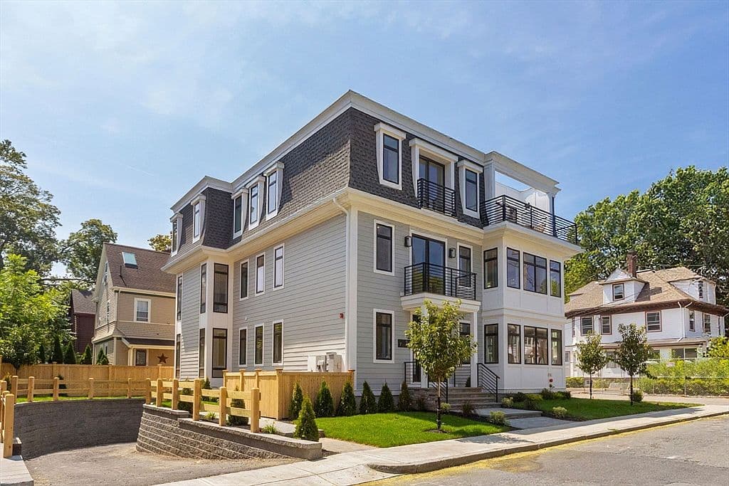 Primary listing photo
