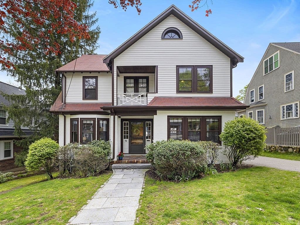 Primary listing photo
