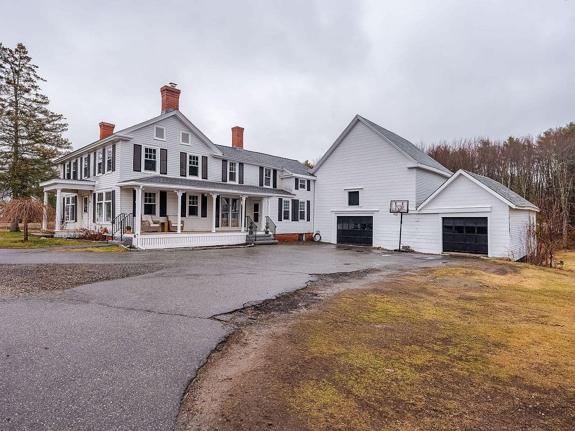 Primary listing photo
