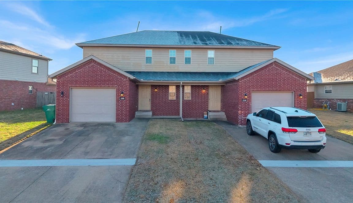 Primary listing photo