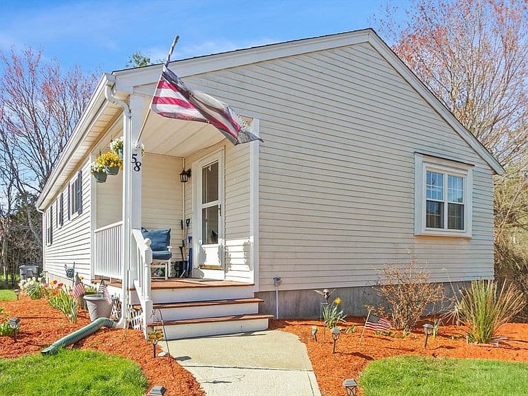 Listing photo 2