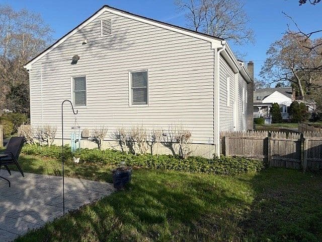 Listing photo 5