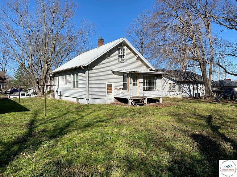 Listing photo 5