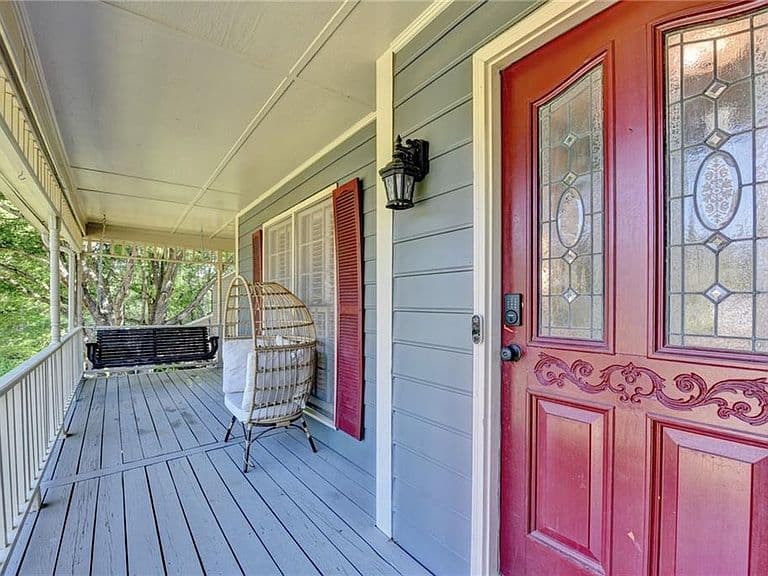 Listing photo 5