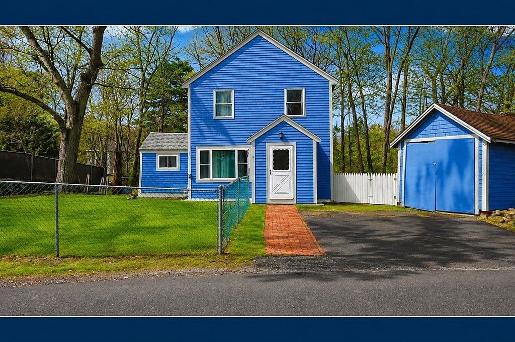 Primary listing photo