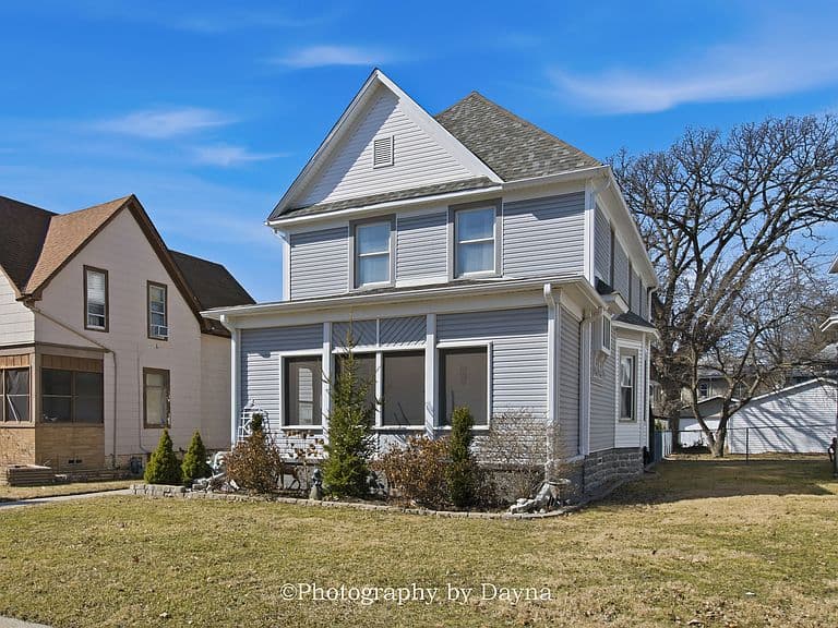 Listing photo 3