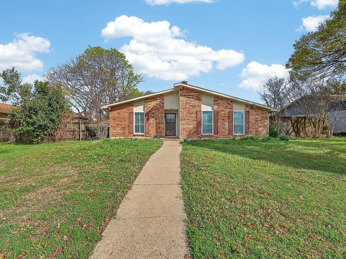 Primary listing photo